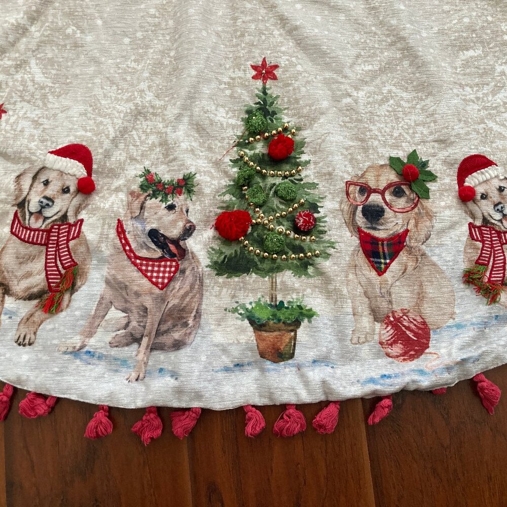 Storehouse Extra Large 50" Dog Themed Christmas Trss Skirt